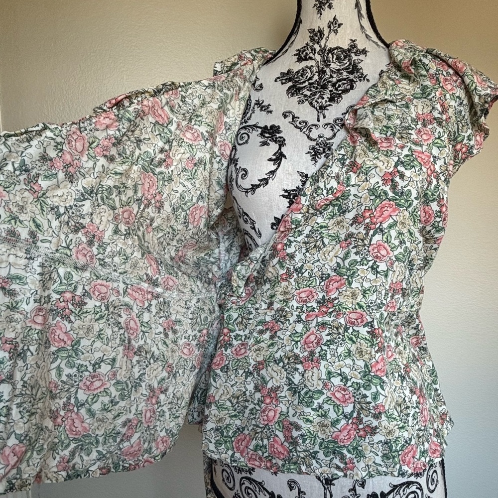Old Navy Floral Ruffle Blouse - Pink and Green - Picture 8 of 12